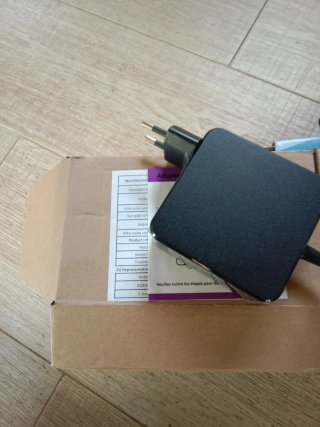 Adaptador de corriente