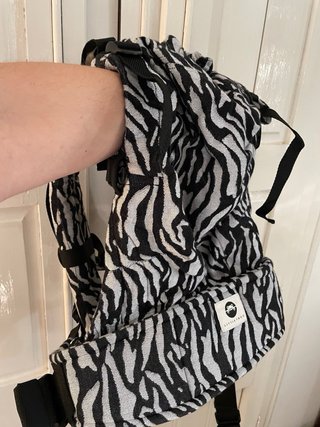 Mochila ergonómica Little Frog cebra