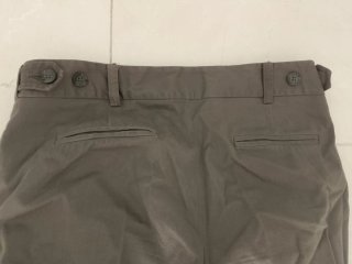 Pantalón chino gris mujer