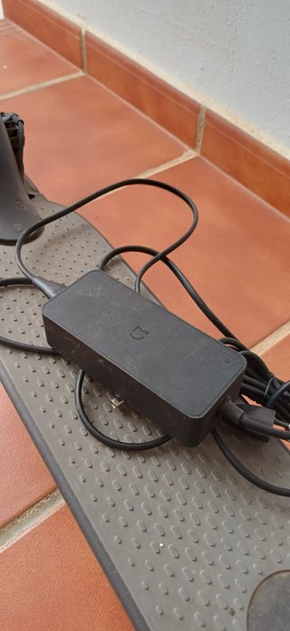 Patinete Eléctrico Xiaomi Mi Scooter 1S