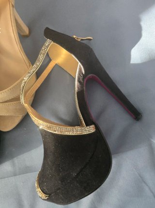 Zapatos de tacón y cuña número 35 y 36