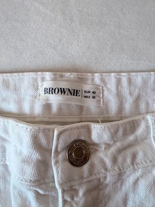 Shorts blancos Brownie