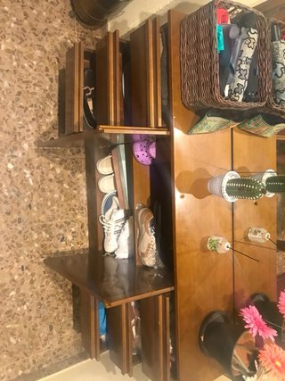 Mueble recibidor de madera