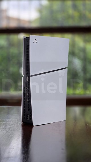 PlayStation 5 Slim Digital 825GB