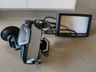 GPS Garmin Antiguo con Soporte Coche