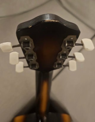 Chitarra acustica vintage