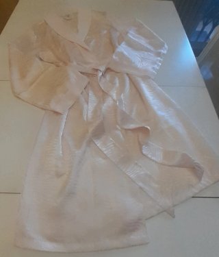 Conjunto pijama y bata lencería fina