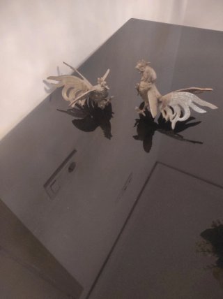 2 gallos vintage decorativos