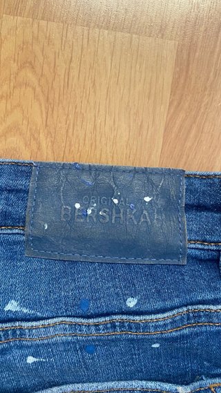 Pantalón vaquero roto azul