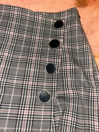 Falda pantalón cuadros gris y rosa