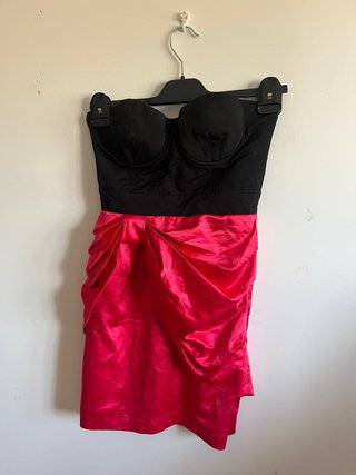 Vestido Miss Sixty Negro y Rojo