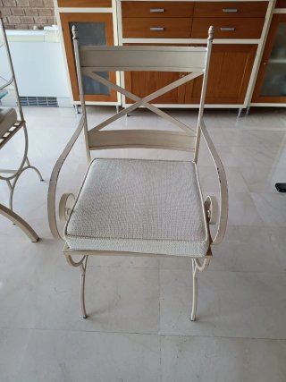 Mesa y sillas forja cristal