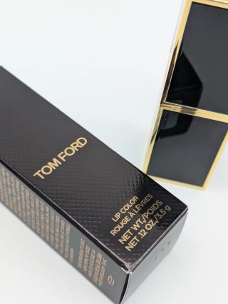 Tom Ford Lip Color 151 Iconic Nude
