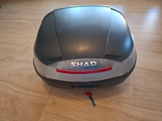 Soporte Baúl Shad + Maleta Suzuki Gladius