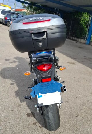 Soporte Baúl Shad + Maleta Suzuki Gladius