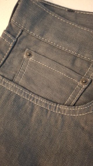 Pantalón Levis 505 Gris Oscuro a esrrenar