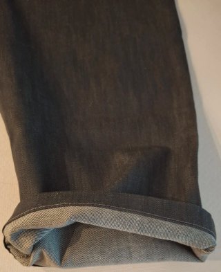 Pantalón Levis 505 Gris Oscuro a esrrenar