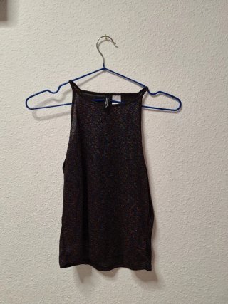 Top fiesta negro brillante Divided Talla XS