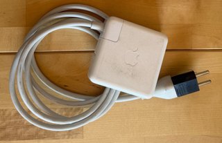 MacBook Pro 15 2016 16GB RAM 256GB SSD