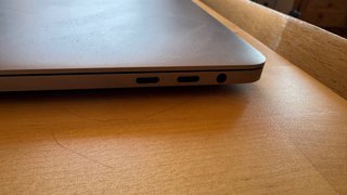 MacBook Pro 15 2016 16GB RAM 256GB SSD