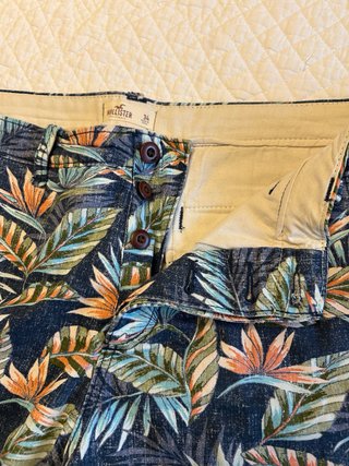 Bermudas Hollister Estampado Tropical Talla L (w34