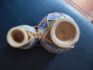 Bongos de cerámica y piel