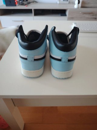 Zapatillas Nike Jordan Azul y Blanco