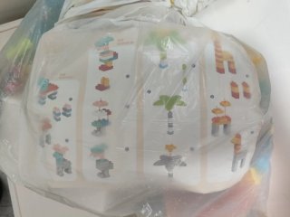 Mesa y Silla Infantil de piezas tipo Lego
