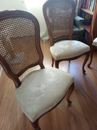 Mesa y 5 Sillas Vintage