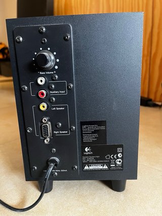 Altavoces Logitech