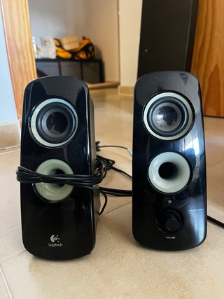 Altavoces Logitech