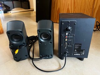 Altavoces Logitech