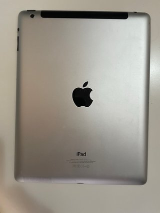 iPad 4 Apple nero con cavo Display Retina 9,7 wifi