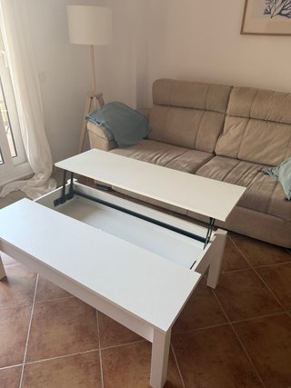 Mesa de centro elevable blanca