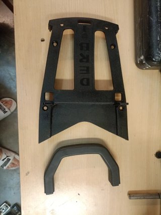 Portaequipajes Derbi Variant Negro