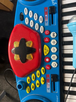 Teclado y micrófono infantil