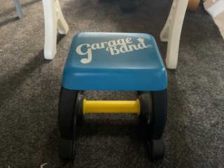 Teclado y micrófono infantil
