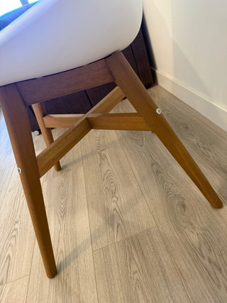 Silla blanca Ikea madera