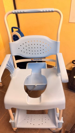 Silla de ducha Moem azul y blanco