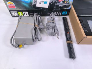 Nintendo Wii U Mario Kart 8 Premium Pack