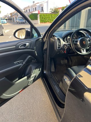 Porsche Cayenne 2014
