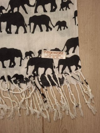 Pashmina/Foulard 100% Lana Fantasia Elefanti