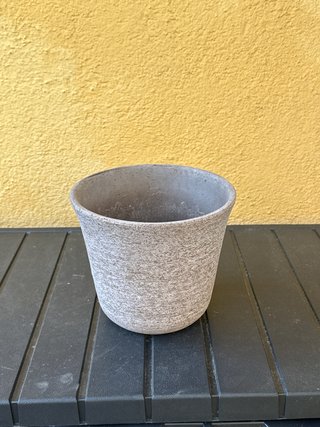 Maceta de piedra gris 17cm