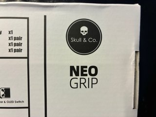 Skull & Co. Neo Grip per Nintendo Switch