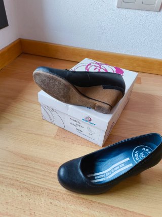 Zapatos de cuña negros