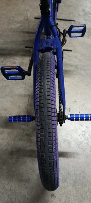 Bicicleta BMX Azul Decathlon