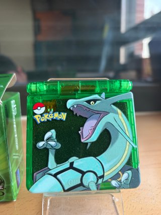 Game Boy Advance SP Edición Rayquaza traslúcida