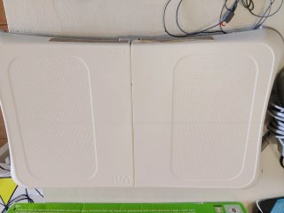Nintendo Wii + Wii Fit Plus y Accesorios
