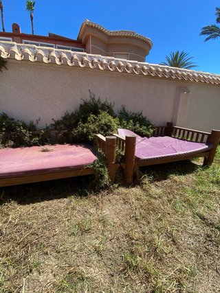 3 Camas balinesas de madera