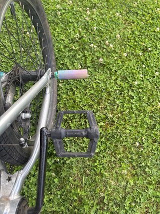 Bicicleta BMX plateada